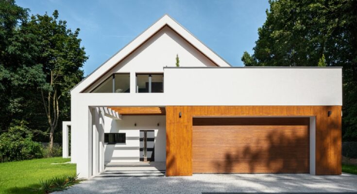 enclosed carport